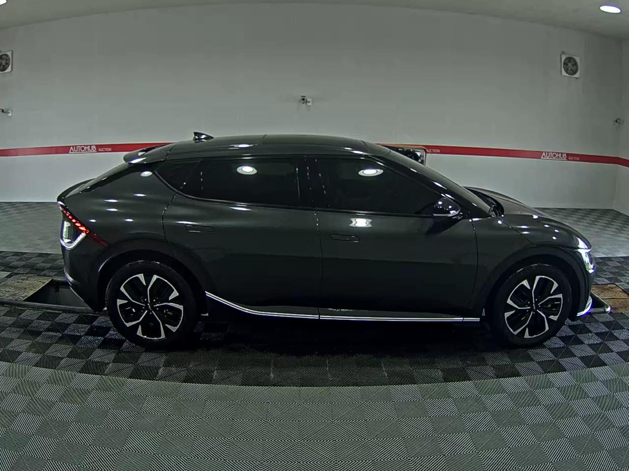 2023 - kia ev6