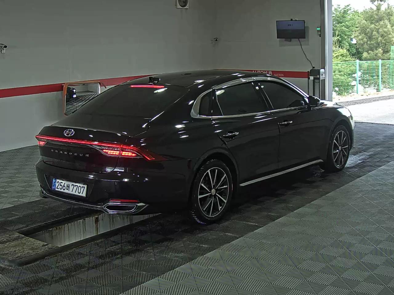 2023 - hyundai grandeur