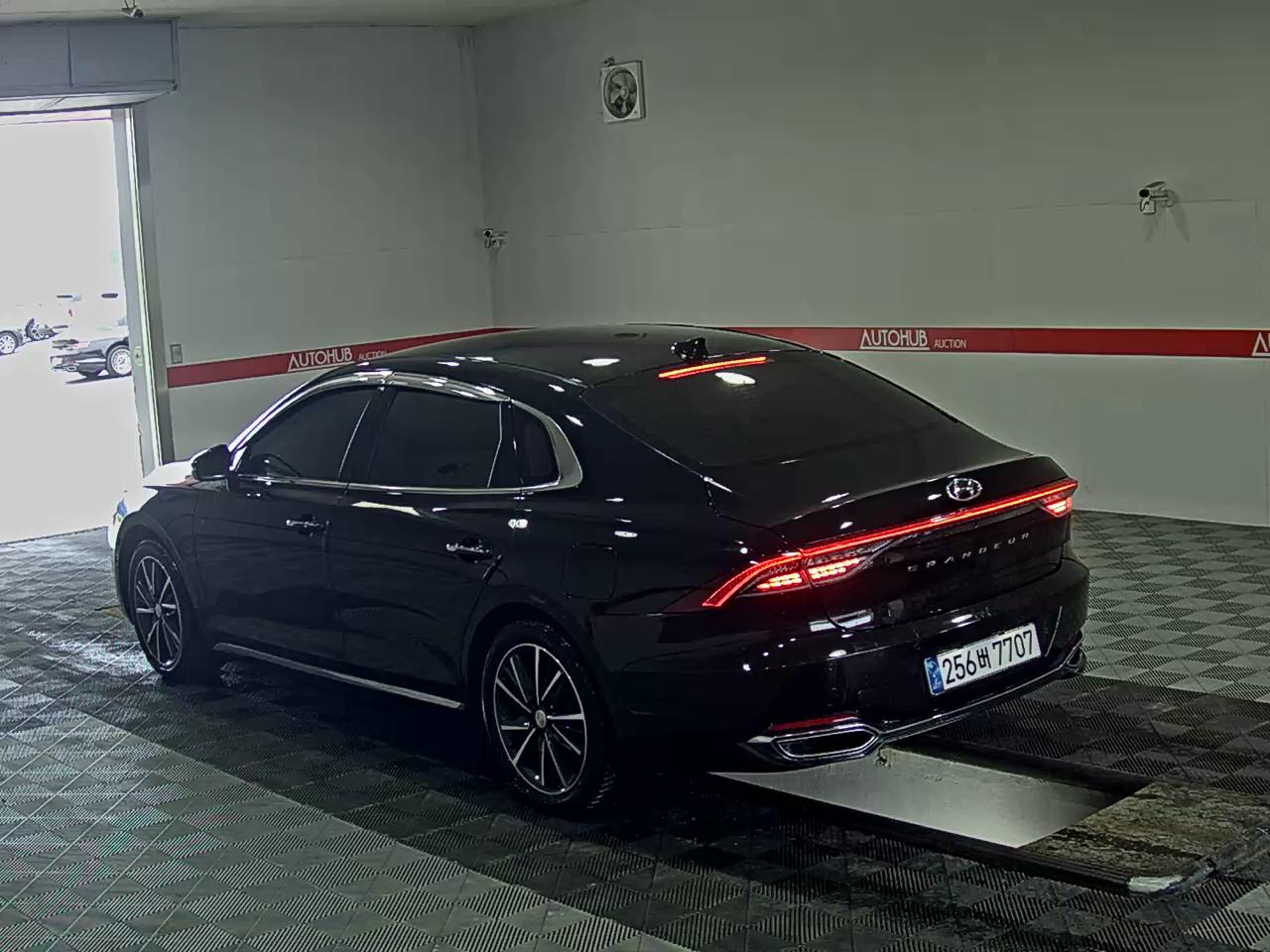 2023 - hyundai grandeur
