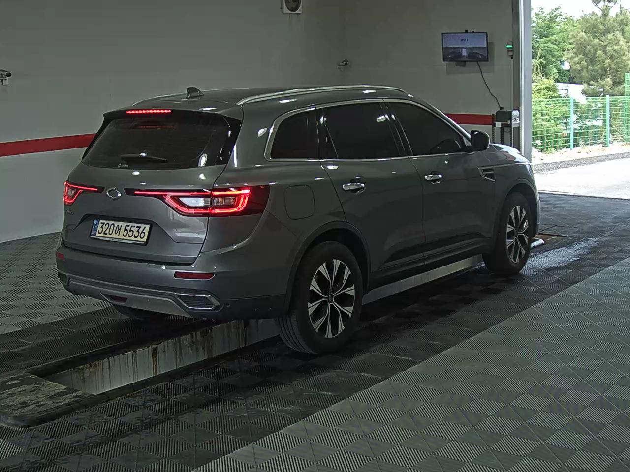 2023 - renault qm6