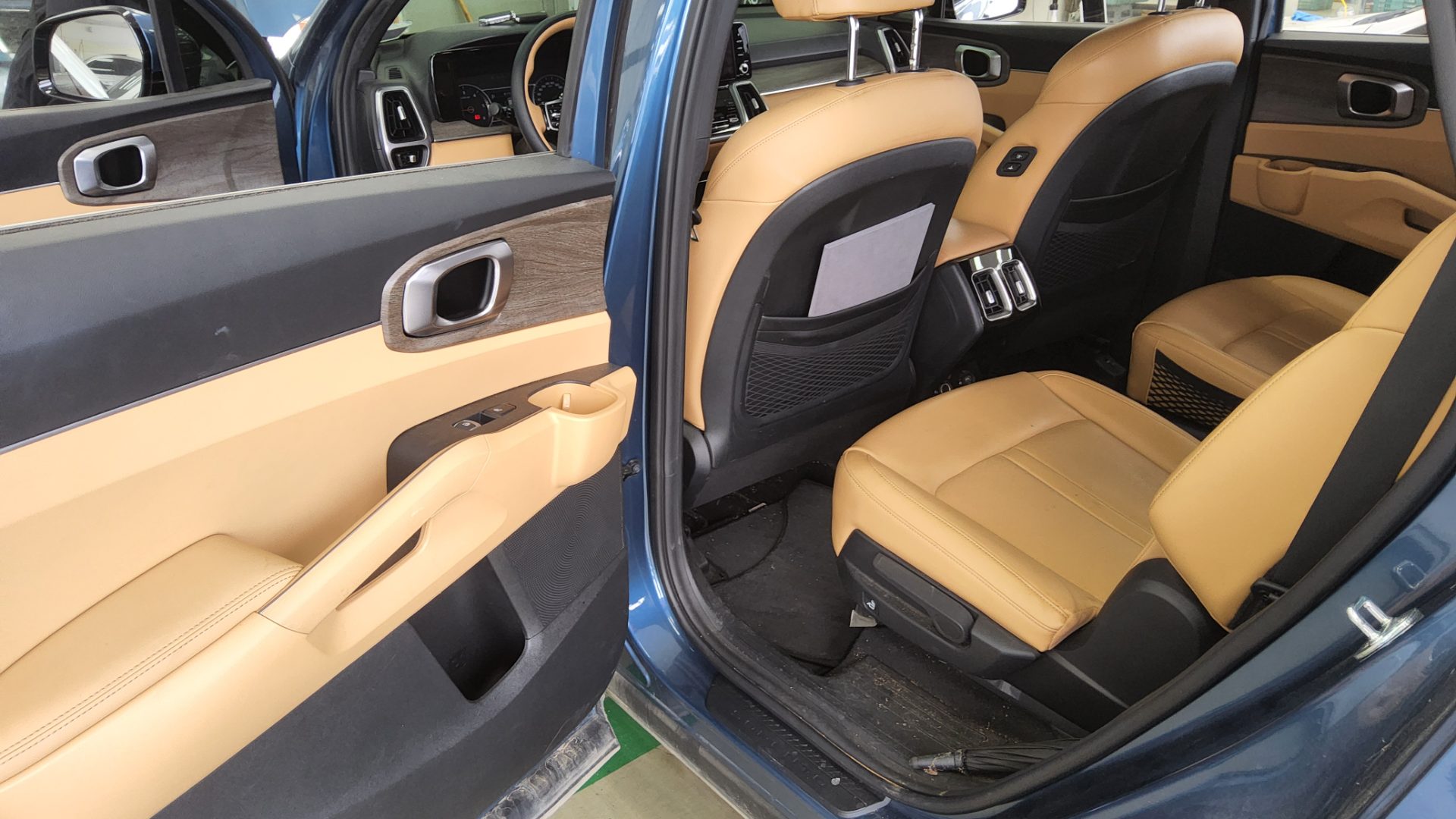 2021 - kia sorento