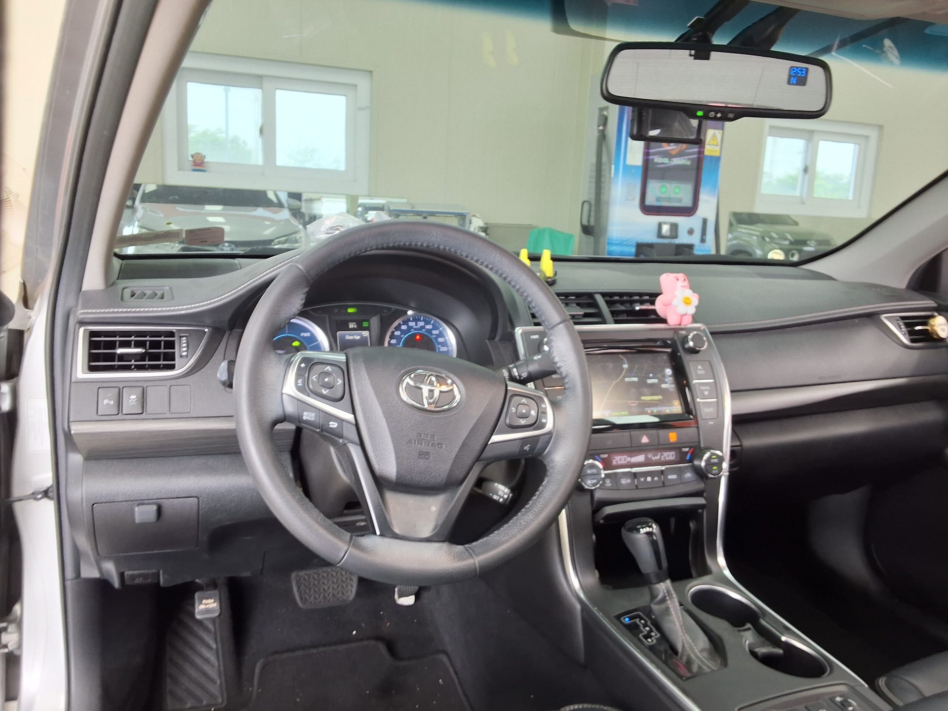 2017 - toyota camry