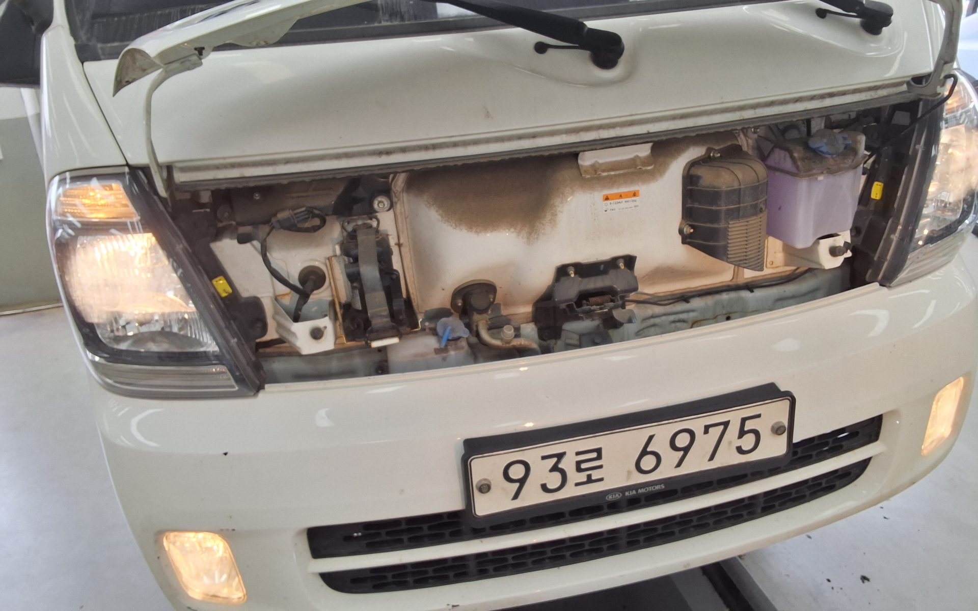 2022 - kia bongo