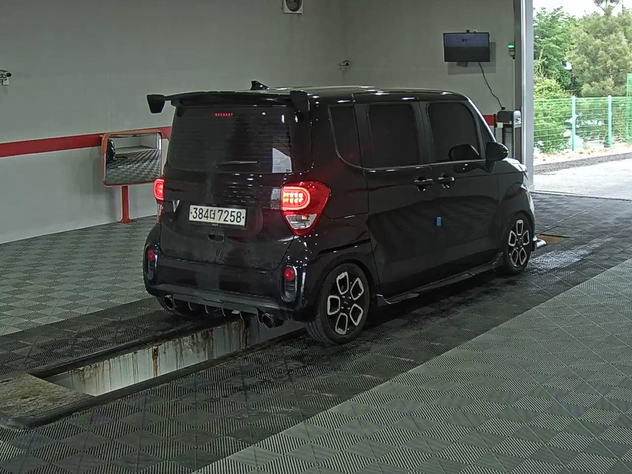 2022 - kia ray
