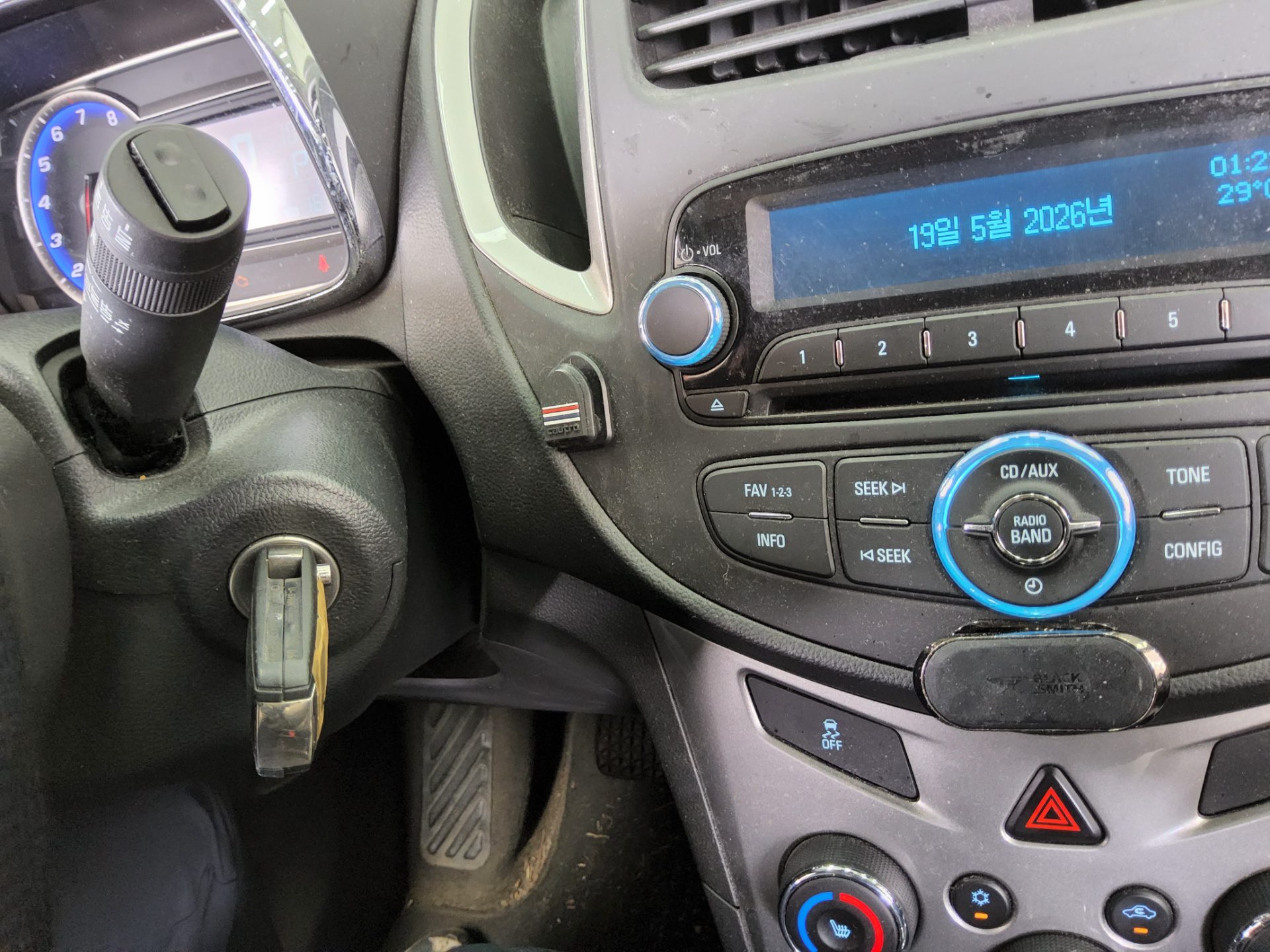 2016 - chevrolet trax