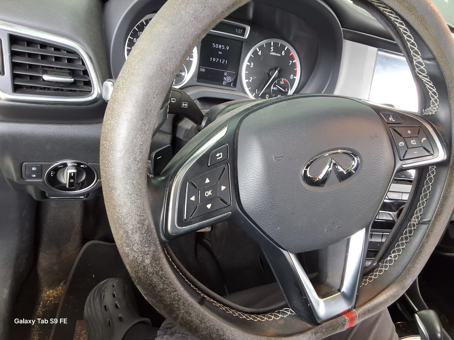 2017 - infiniti q30