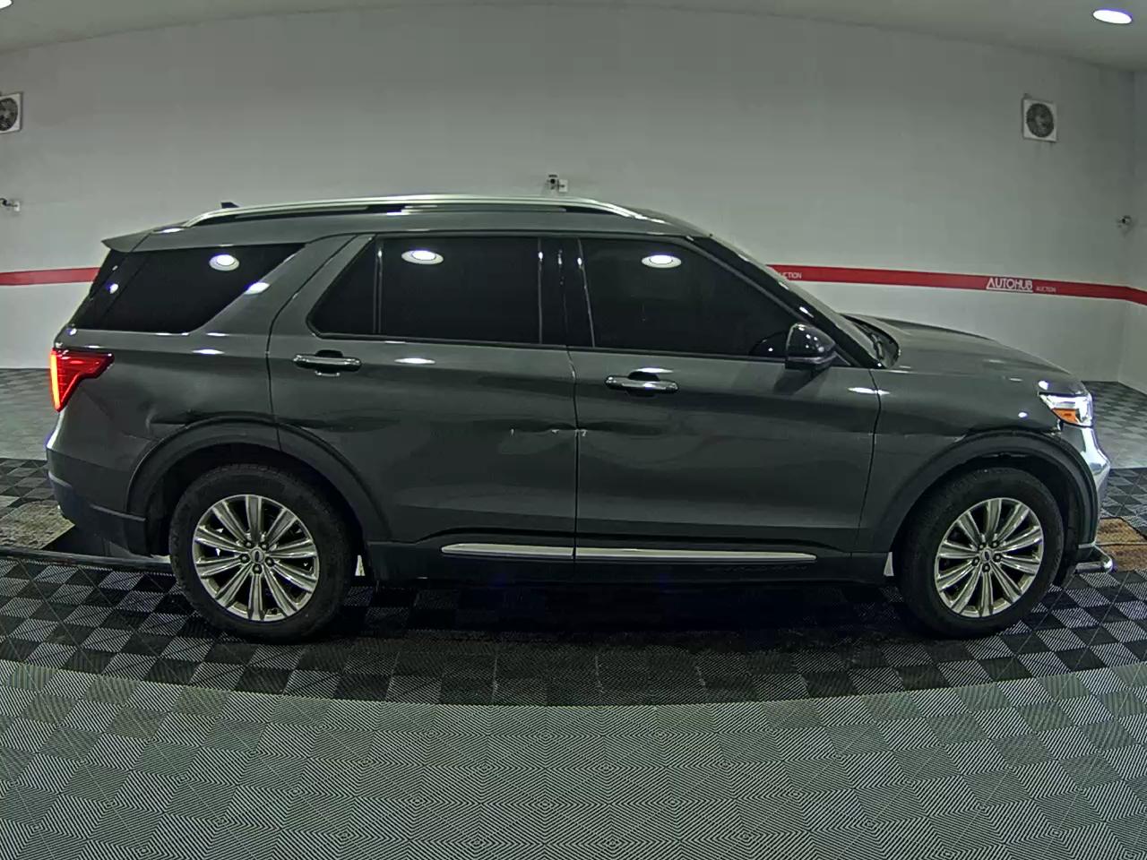 2021 - ford explorer