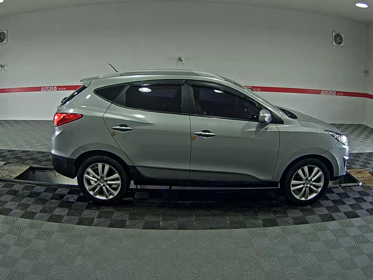 2013 - hyundai tucson