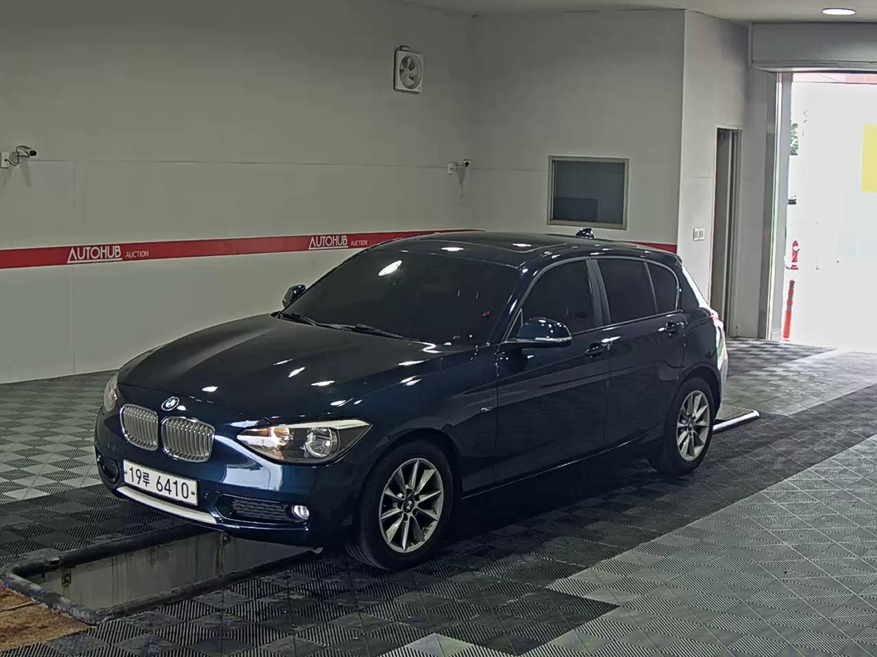 BMW 1 SERIES (2ND GEN) 5-DOOR 118d URBAN