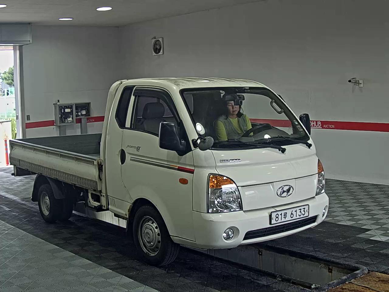 2011 - hyundai porter