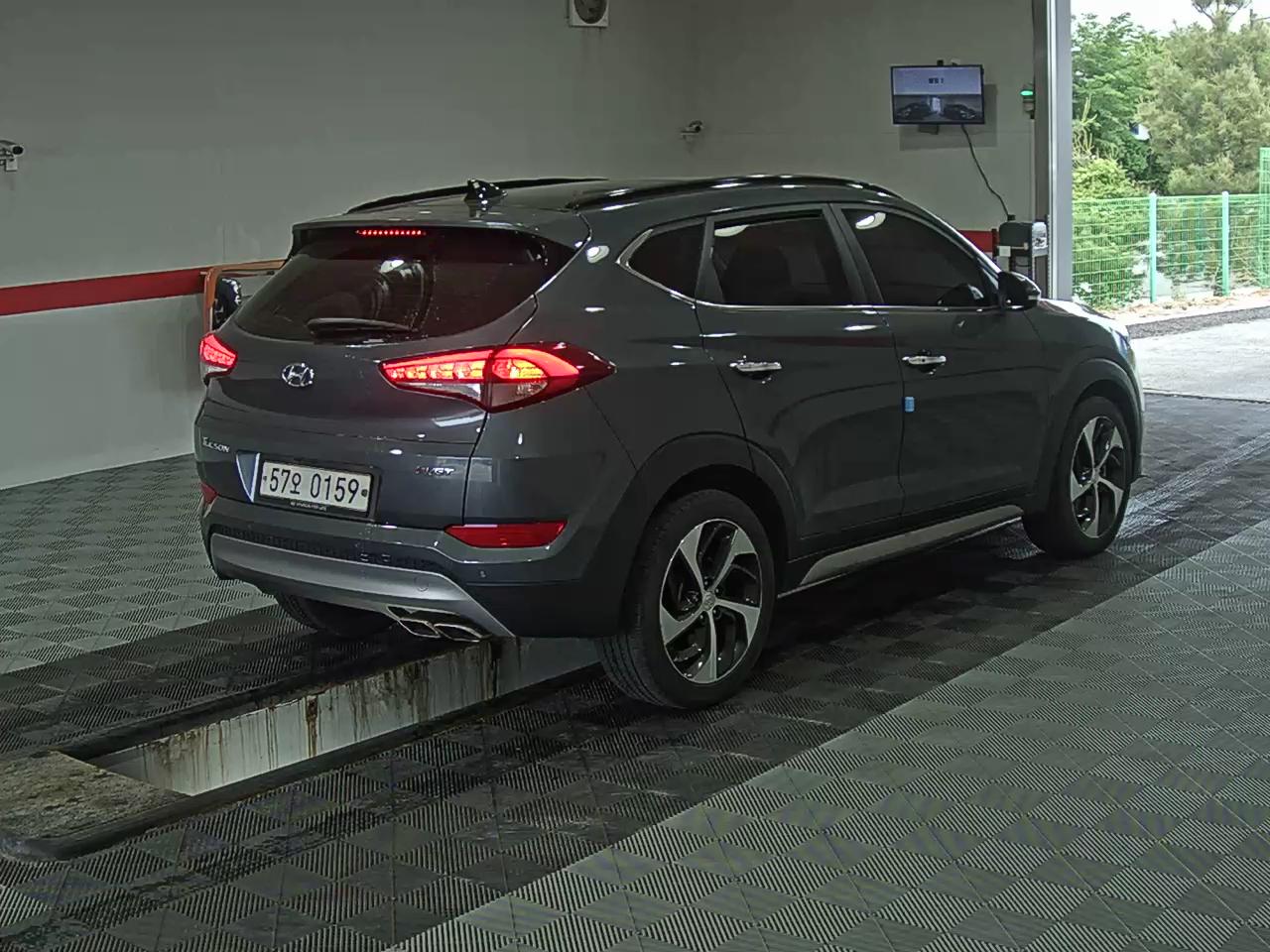 2017 - hyundai tucson