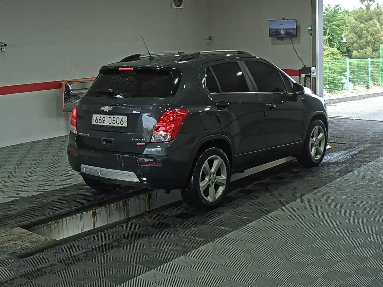 2016 - chevrolet trax
