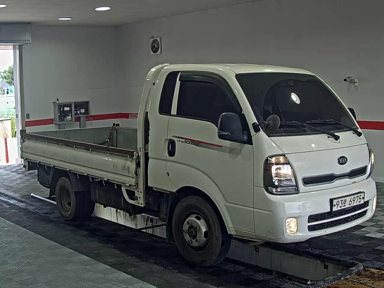 2022 - kia bongo