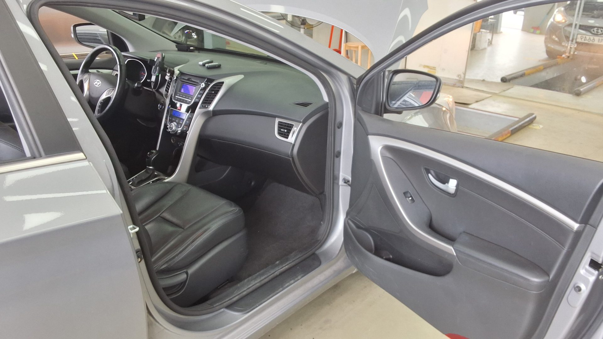 2014 - hyundai i30