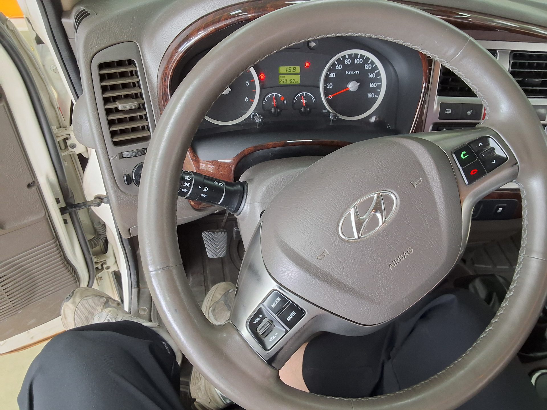 2016 - hyundai porter