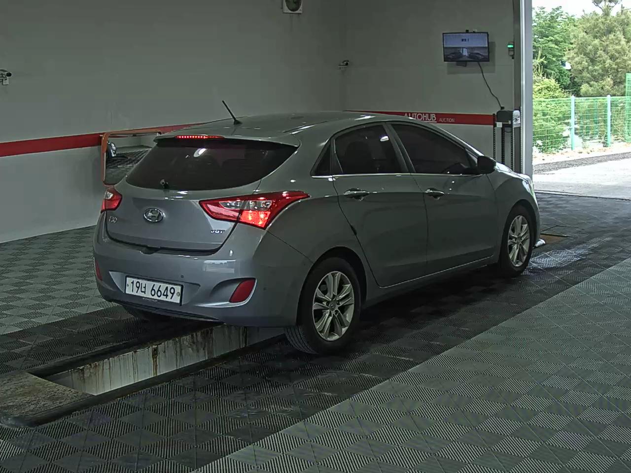 2014 - hyundai i30