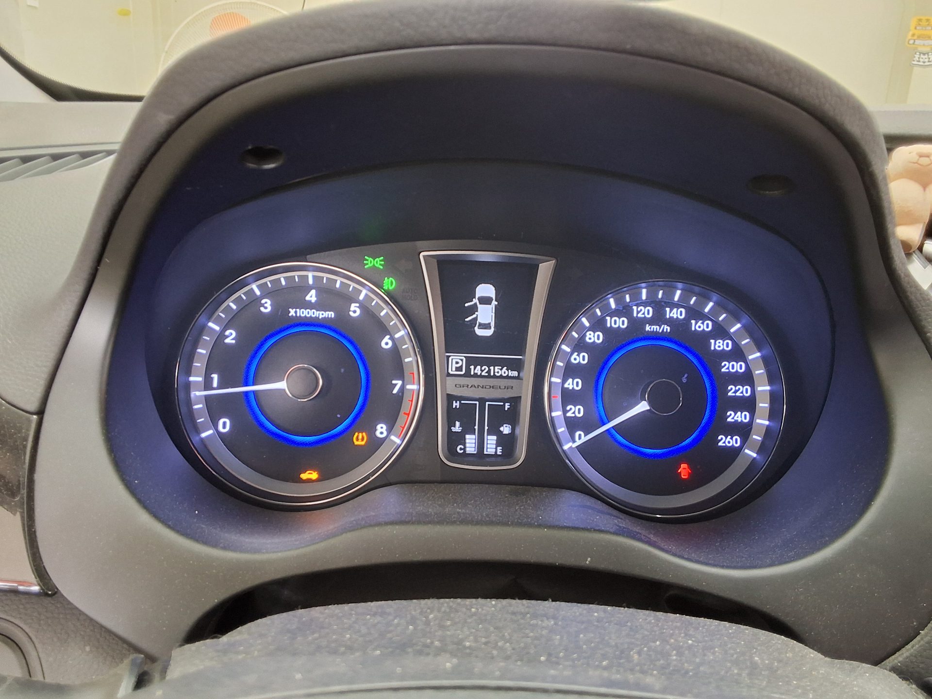 2013 - hyundai grandeur