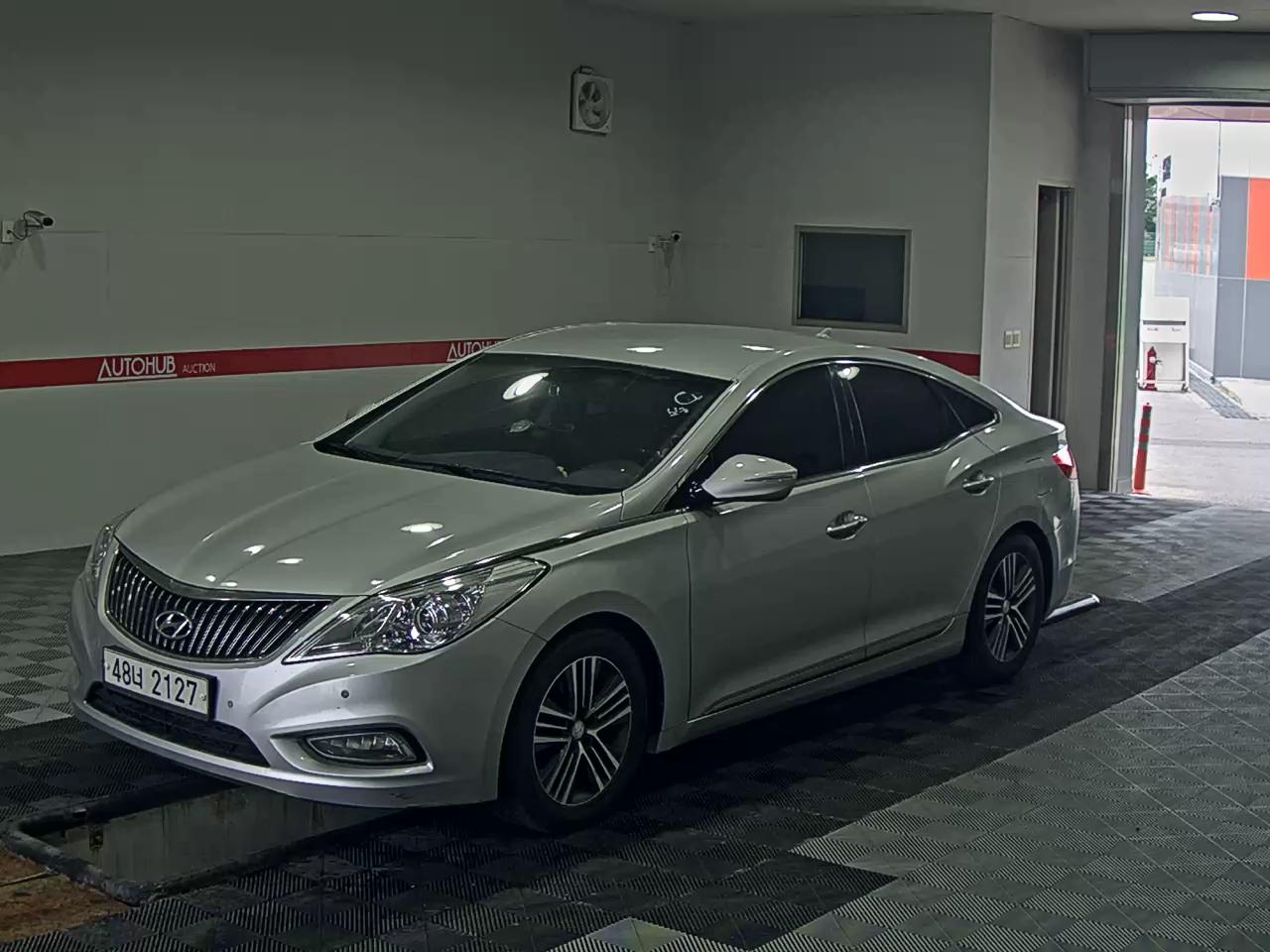 HYUNDAI GRANDEUR HG HG 240