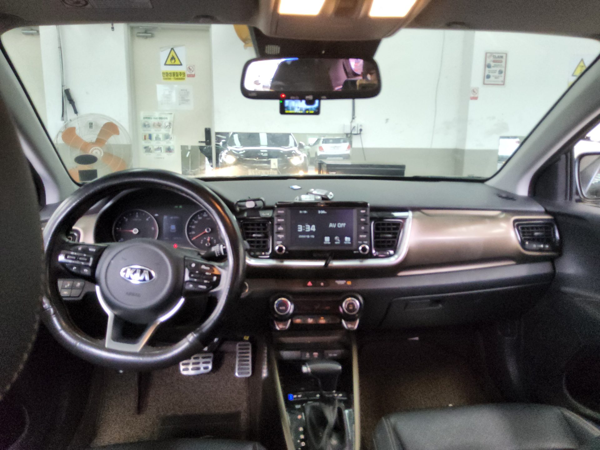 2019 - kia stonic