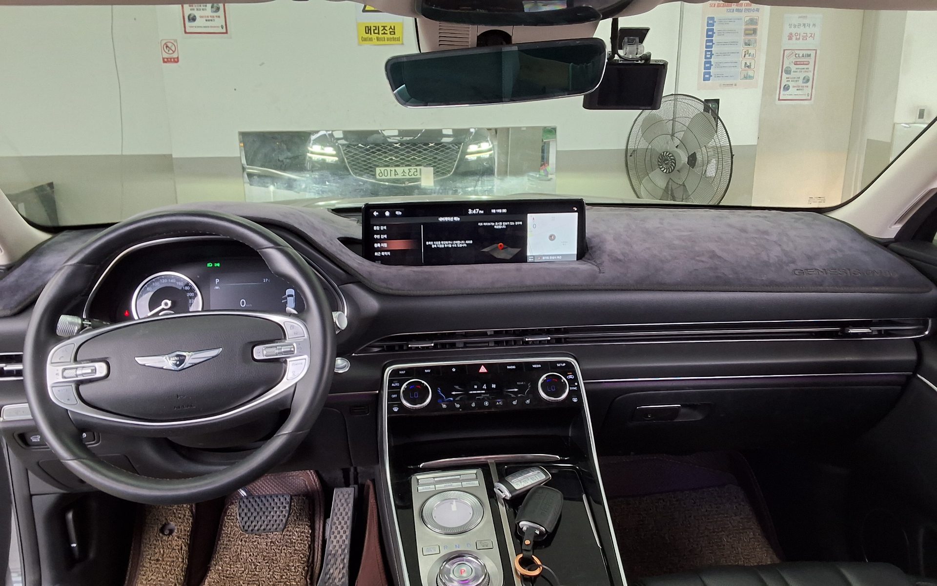 2021 - genesis gv80