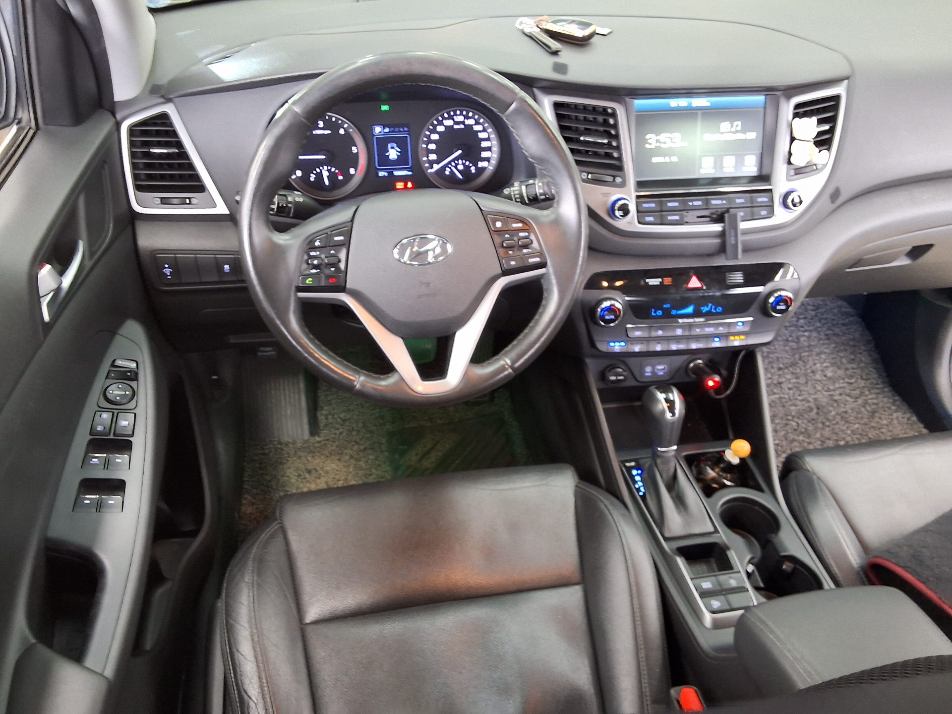 2018 - hyundai tucson