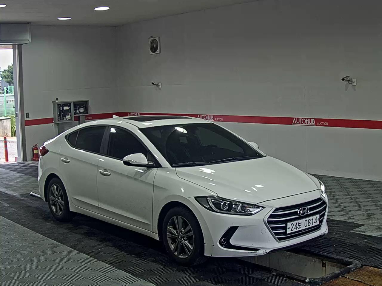 2017 - hyundai avante