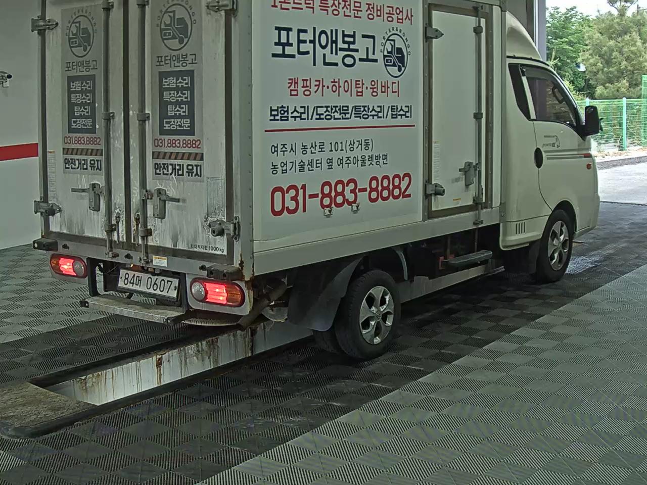2017 - hyundai porter