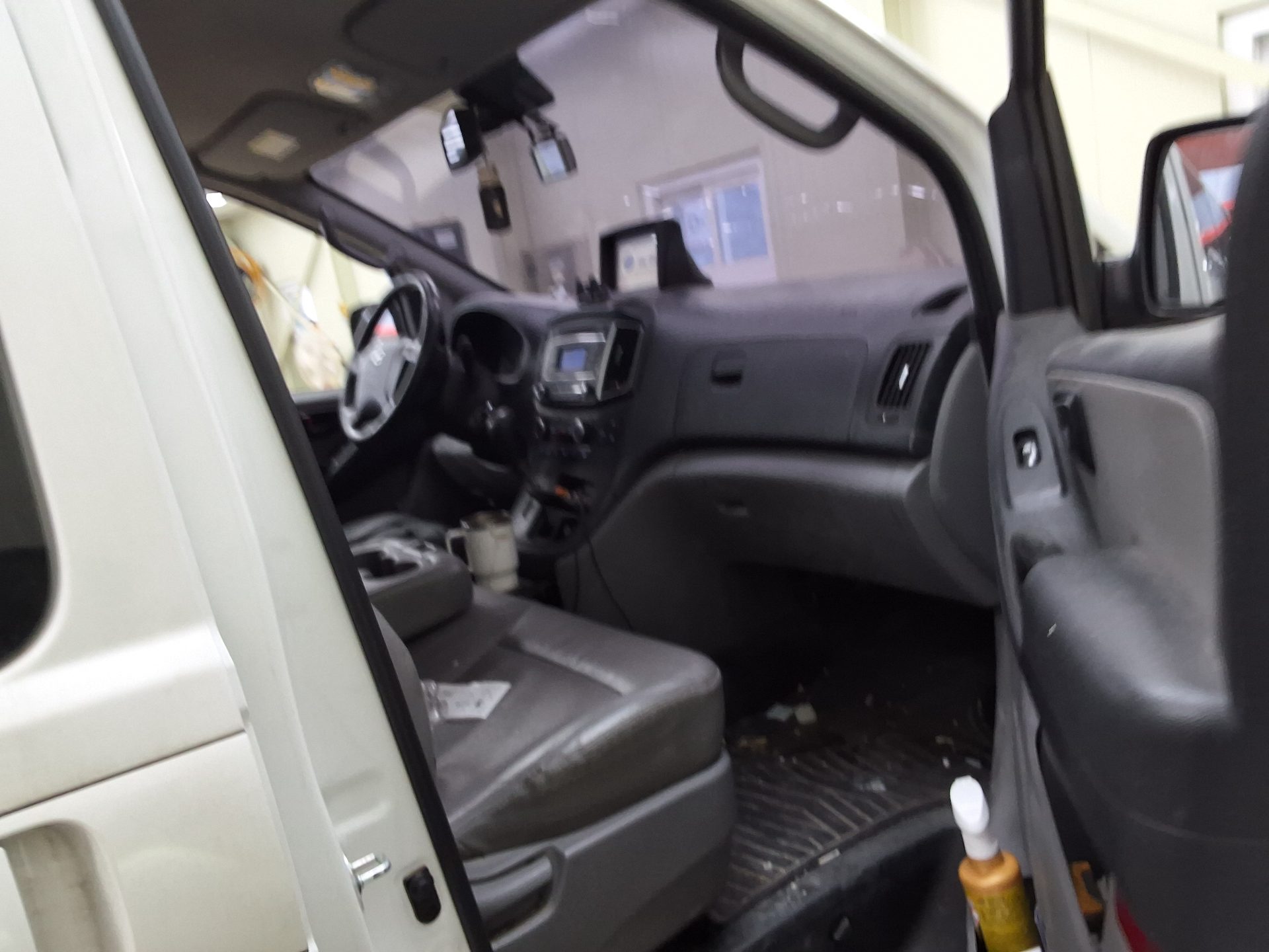 2017 - hyundai grand starex