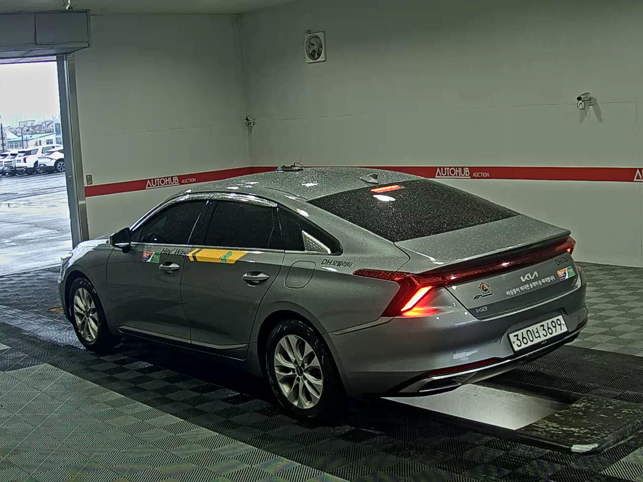 2023 - kia k8