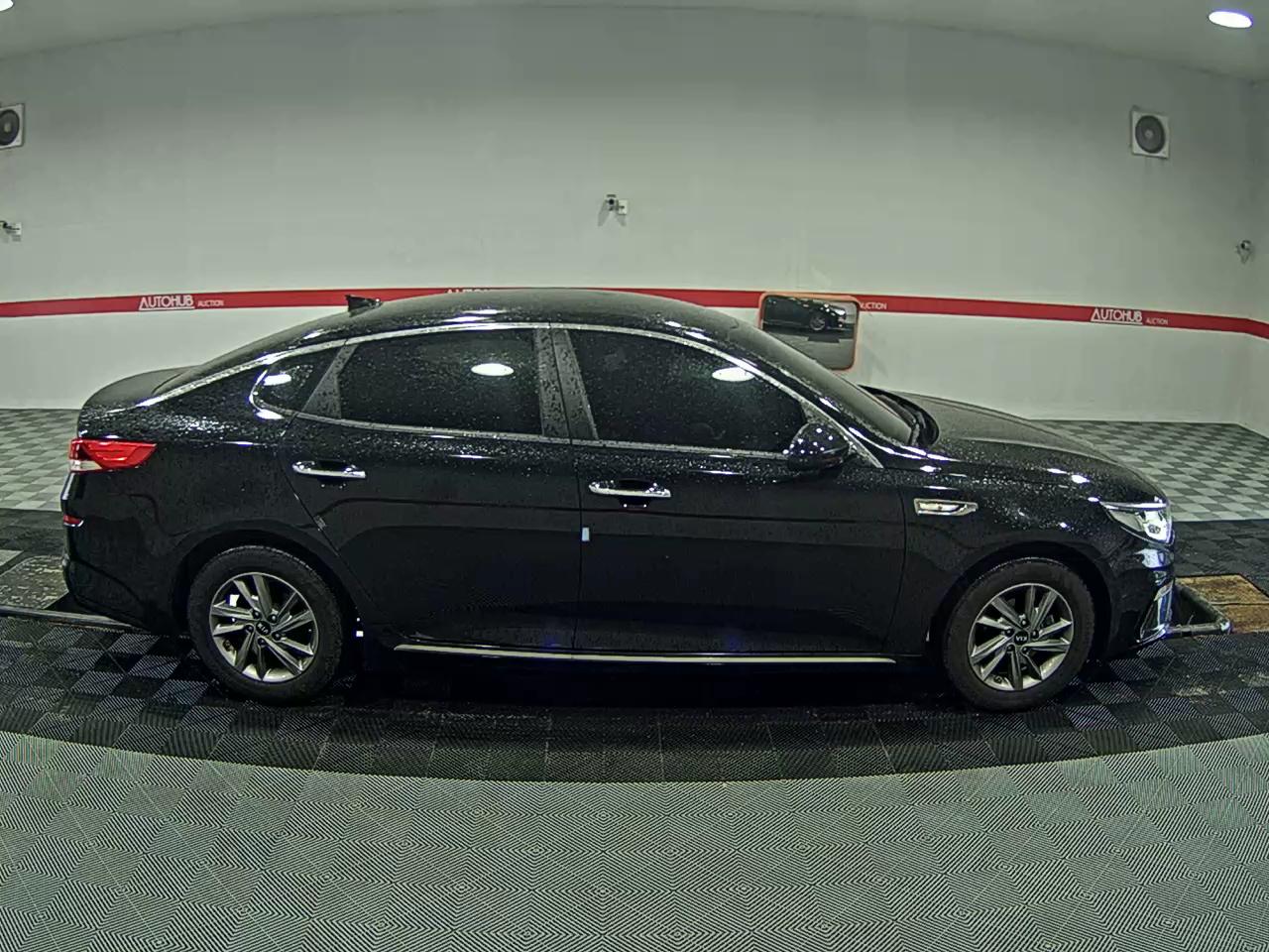 2020 - kia k5