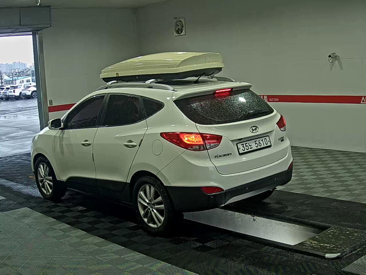 2012 - hyundai tucson