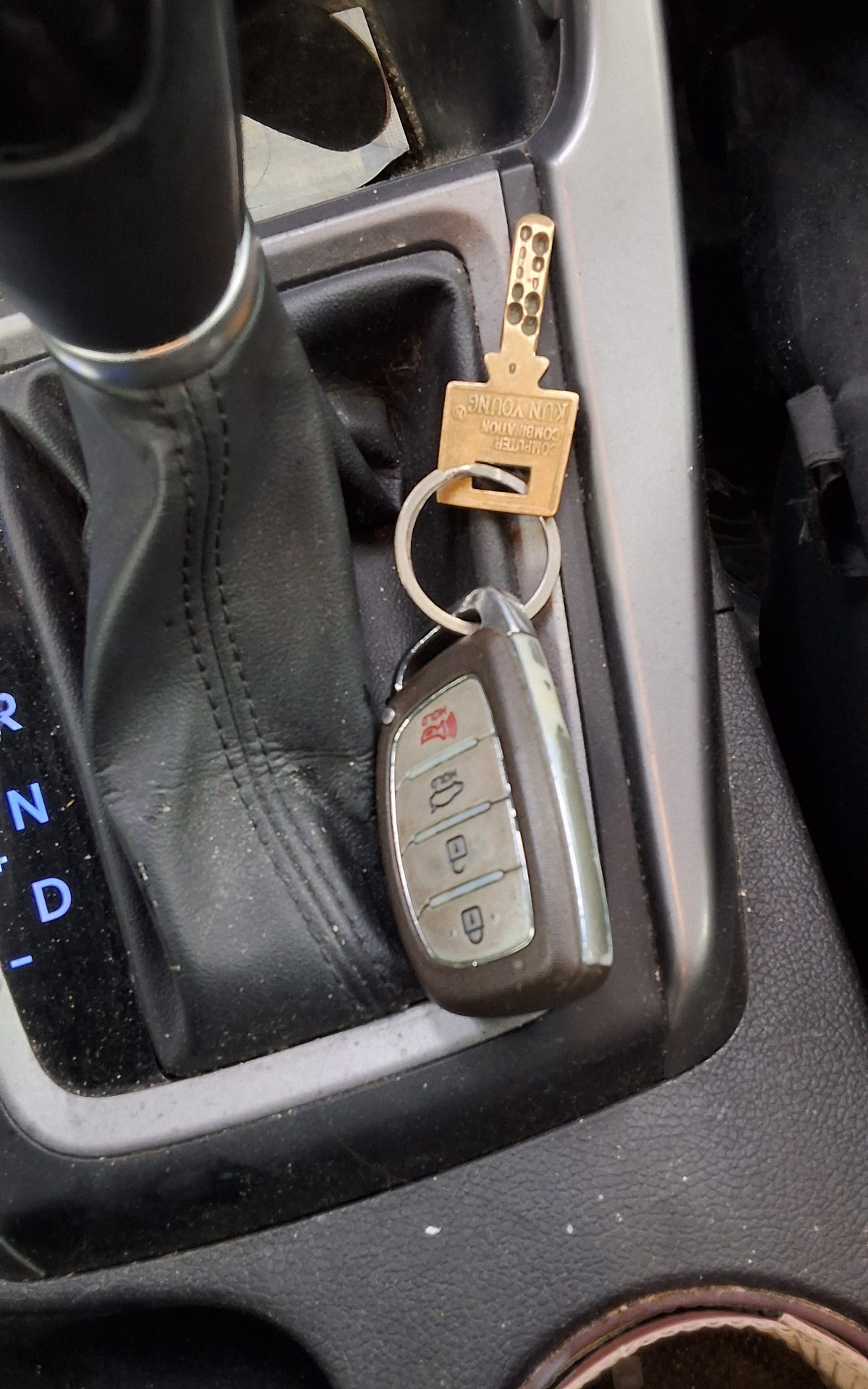 2014 - hyundai avante