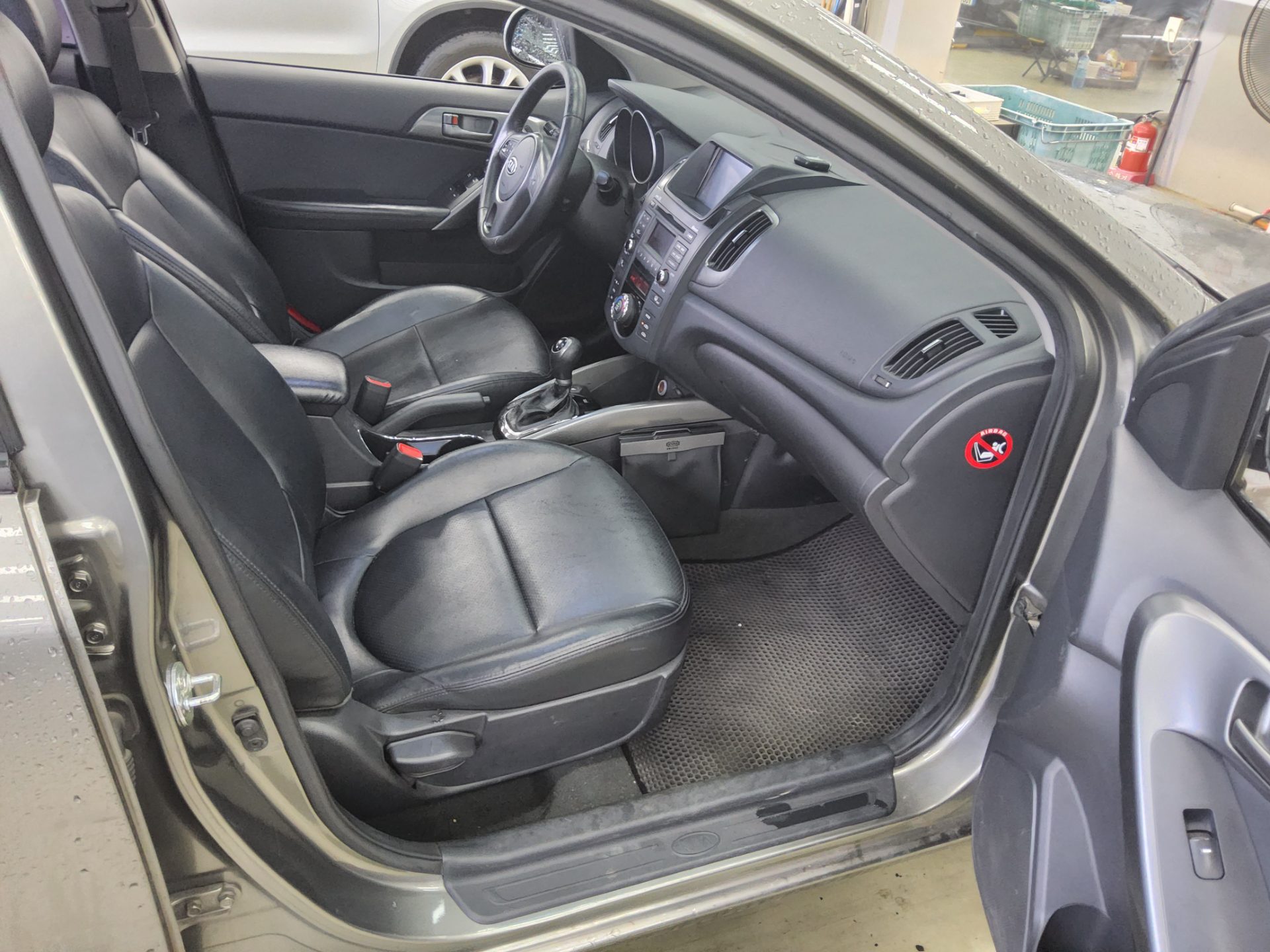 2012 - kia forte