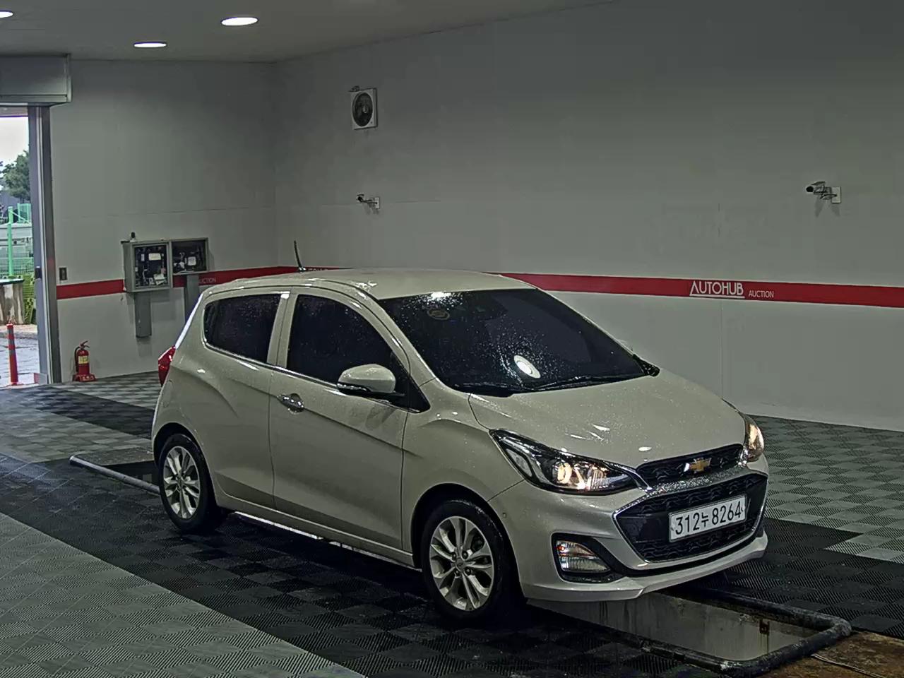 2020 - chevrolet spark