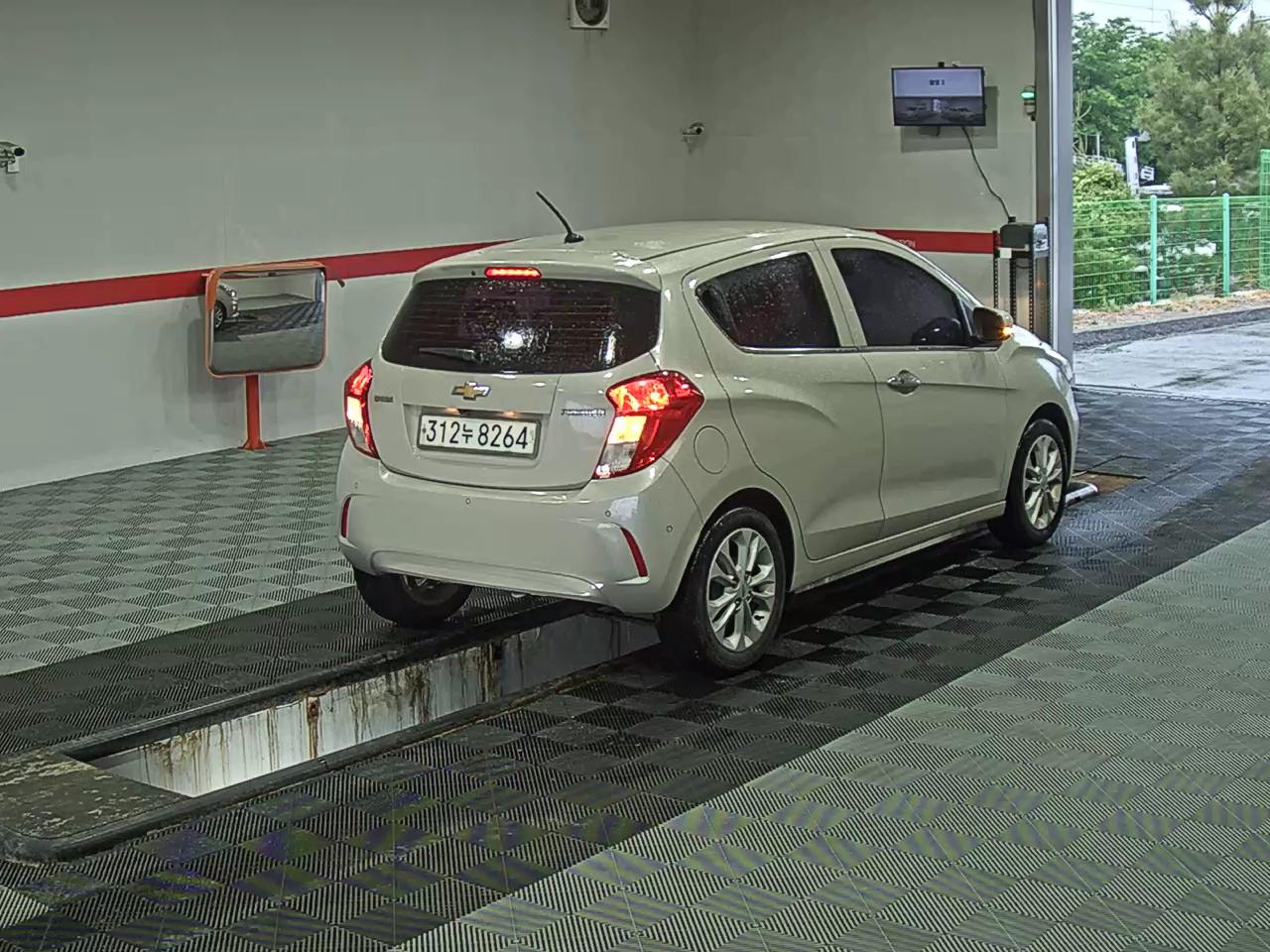 2020 - chevrolet spark