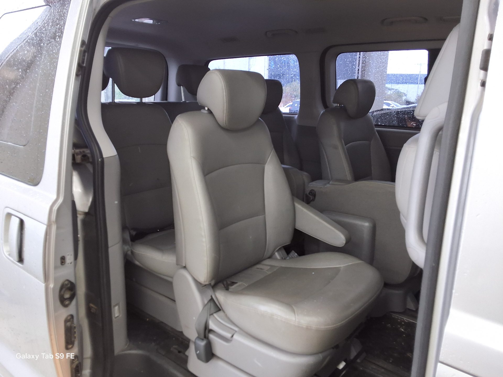 2017 - hyundai grand starex