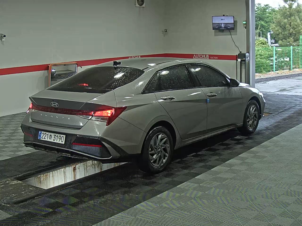 2024 - hyundai avante