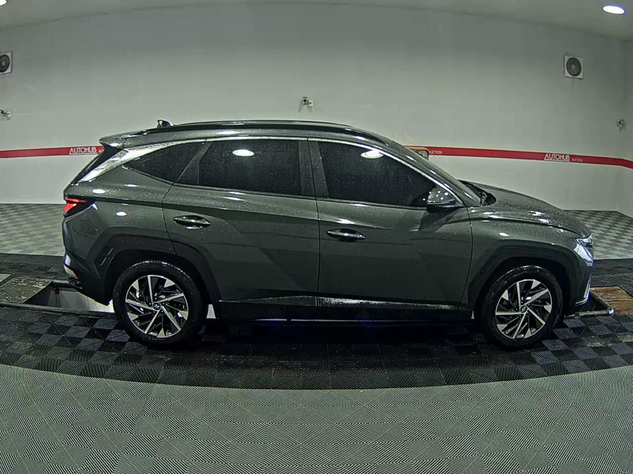 2022 - hyundai tucson