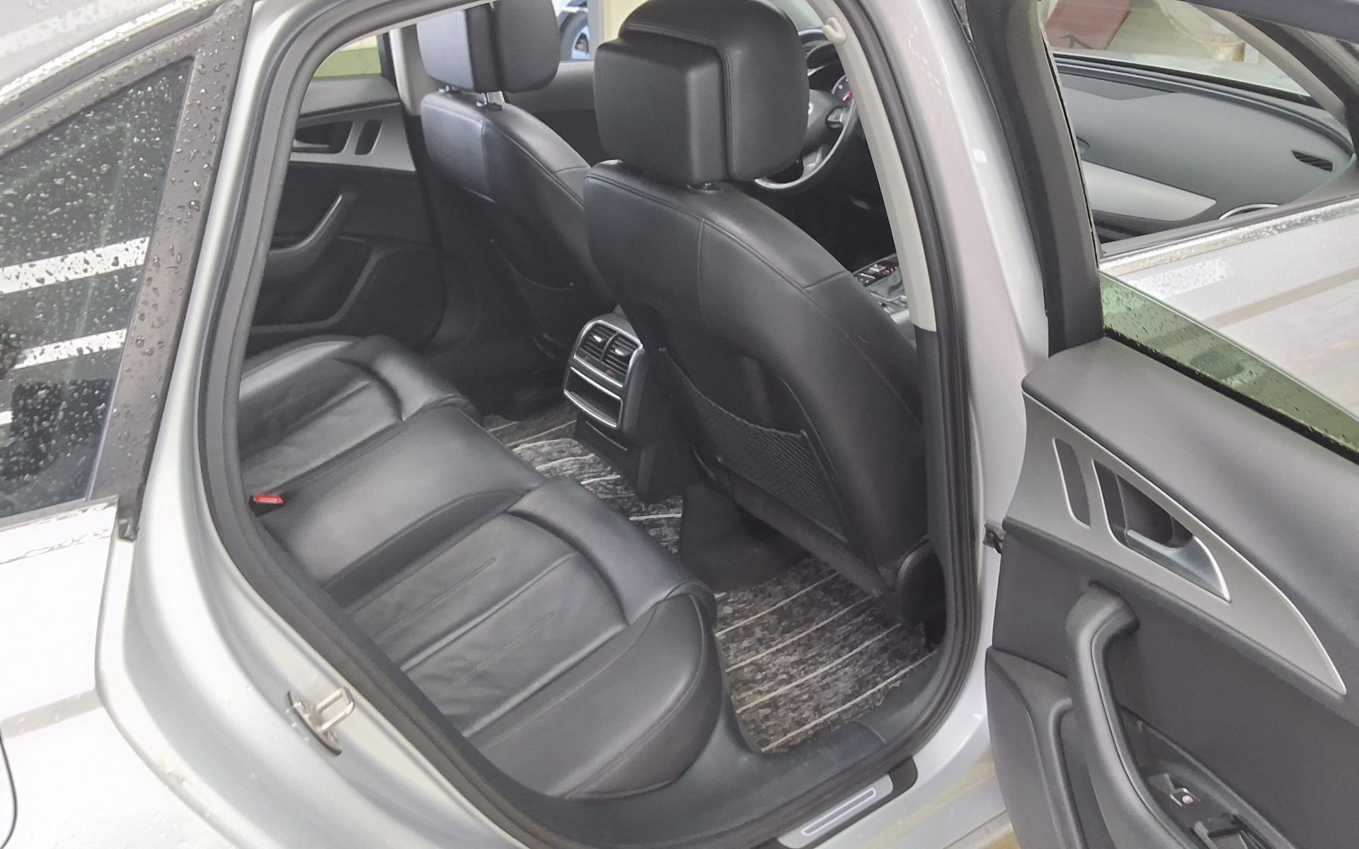 2012 - audi a6