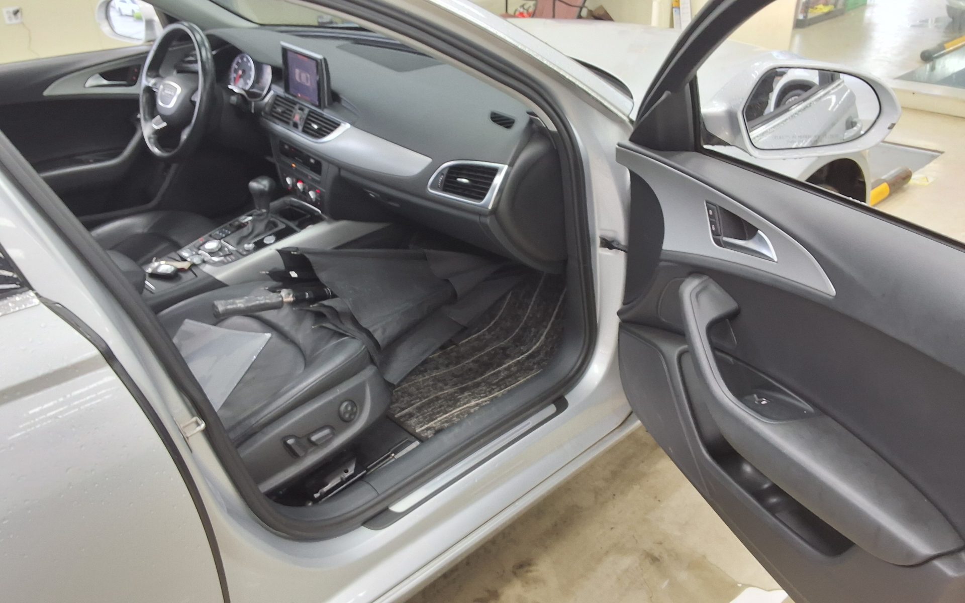 2012 - audi a6