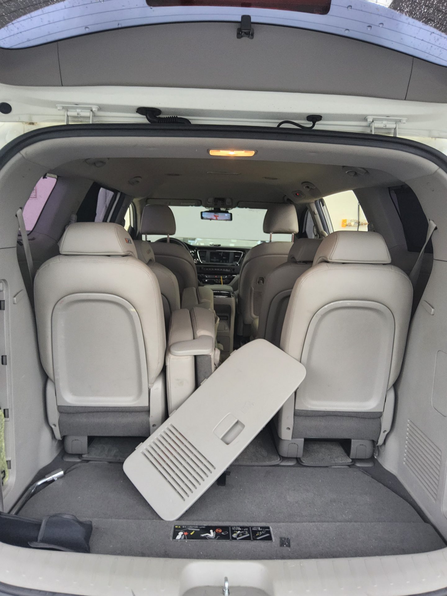 2019 - kia carnival
