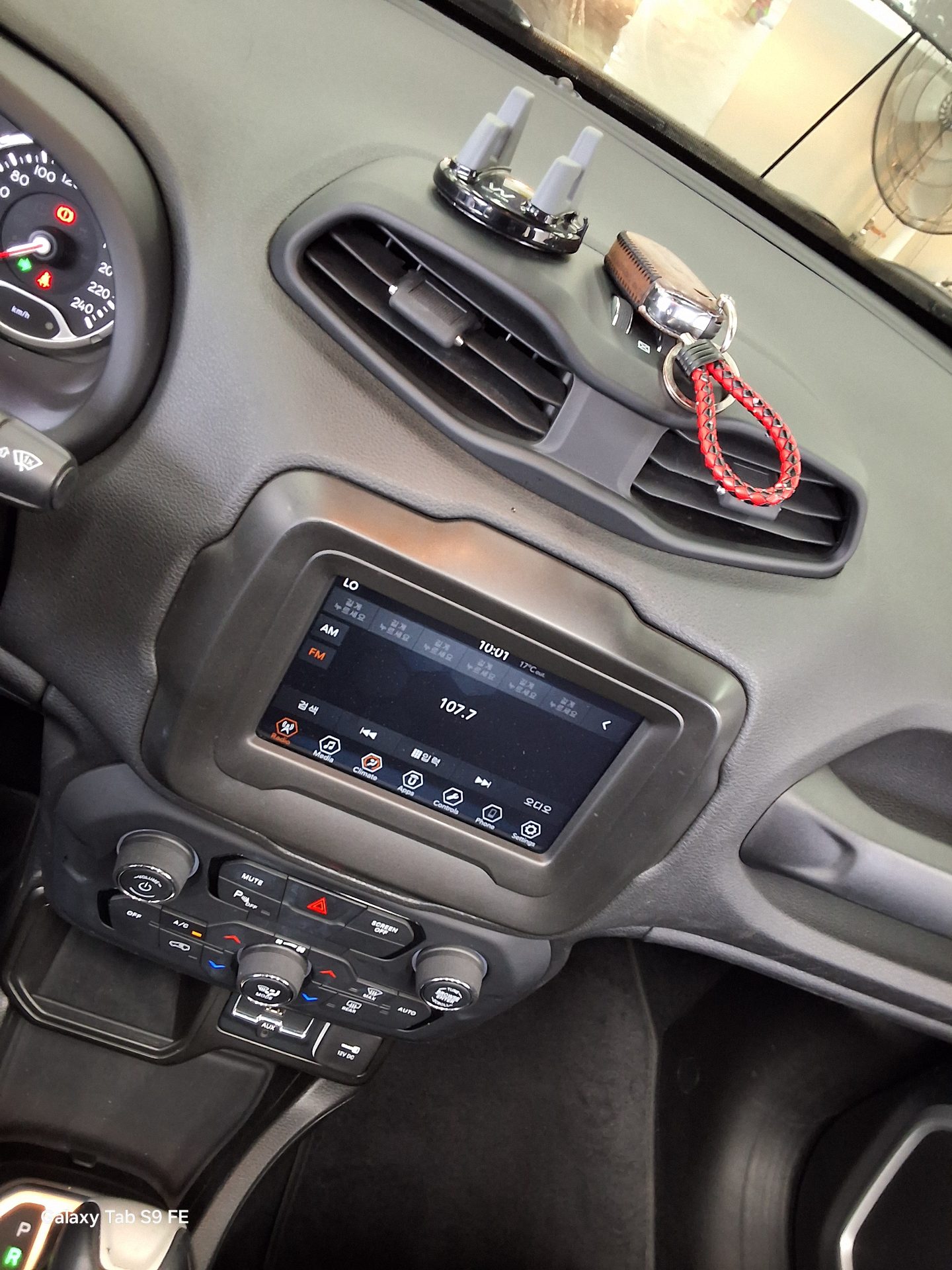 2018 - jeep renegade