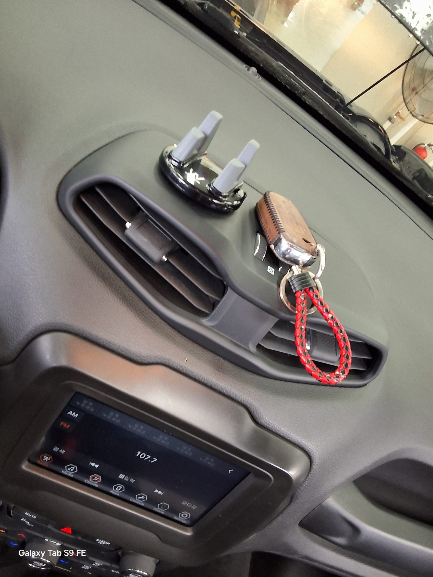 2018 - jeep renegade