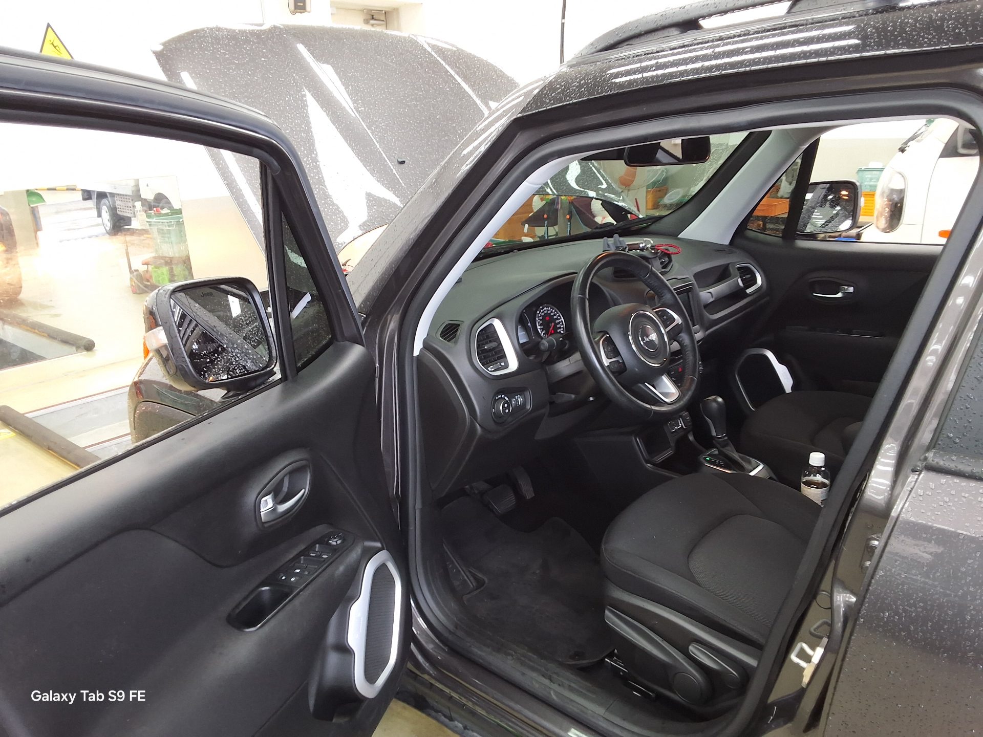 2018 - jeep renegade