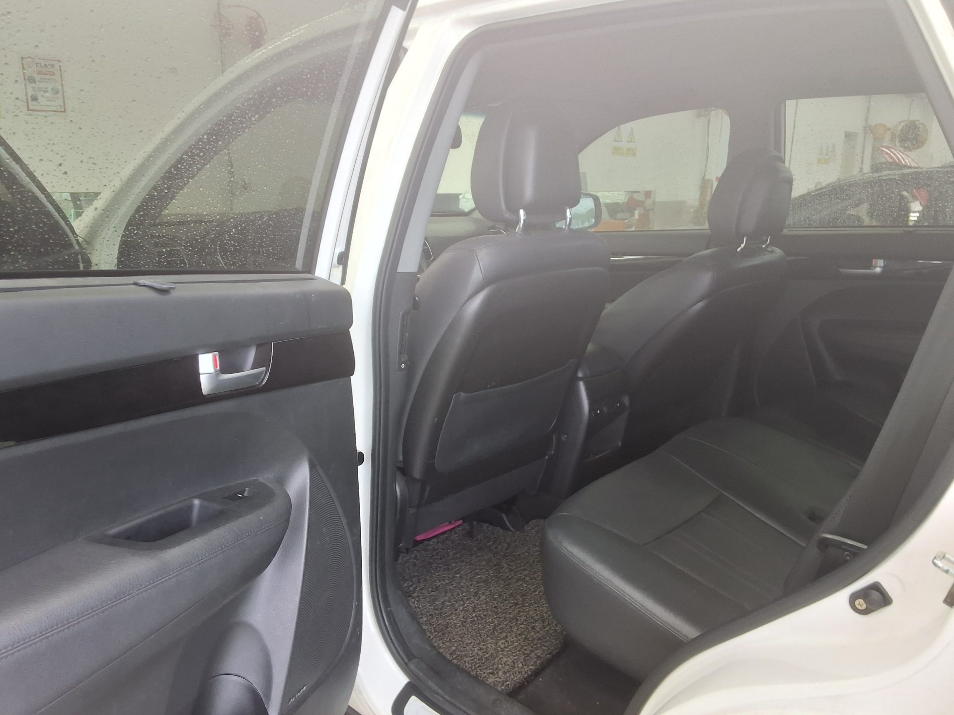 2014 - kia sorento