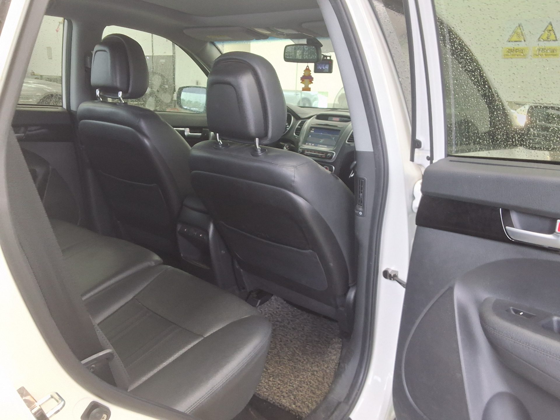 2014 - kia sorento