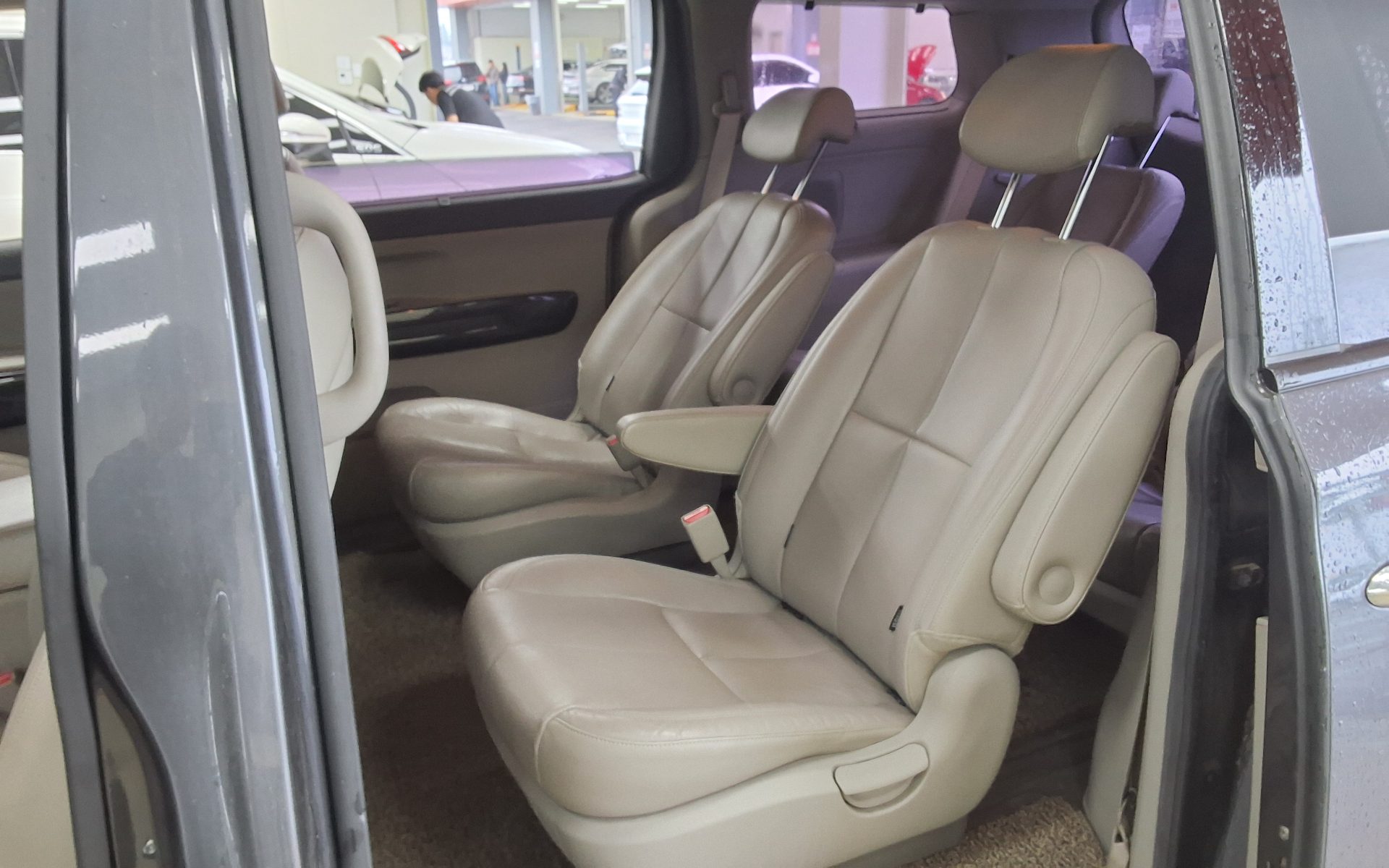 2015 - kia carnival