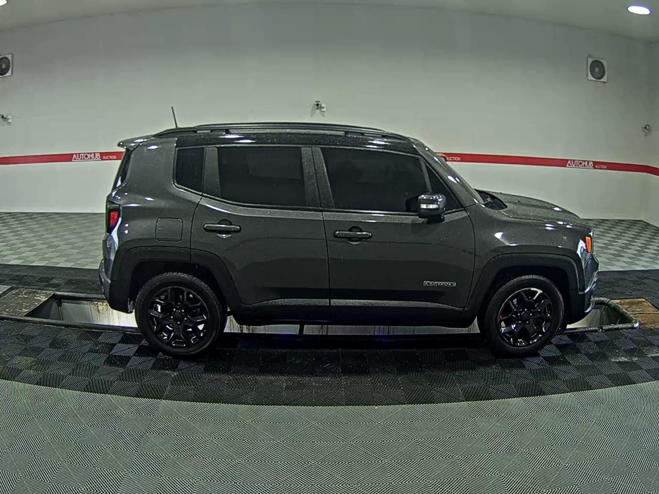 2018 - jeep renegade