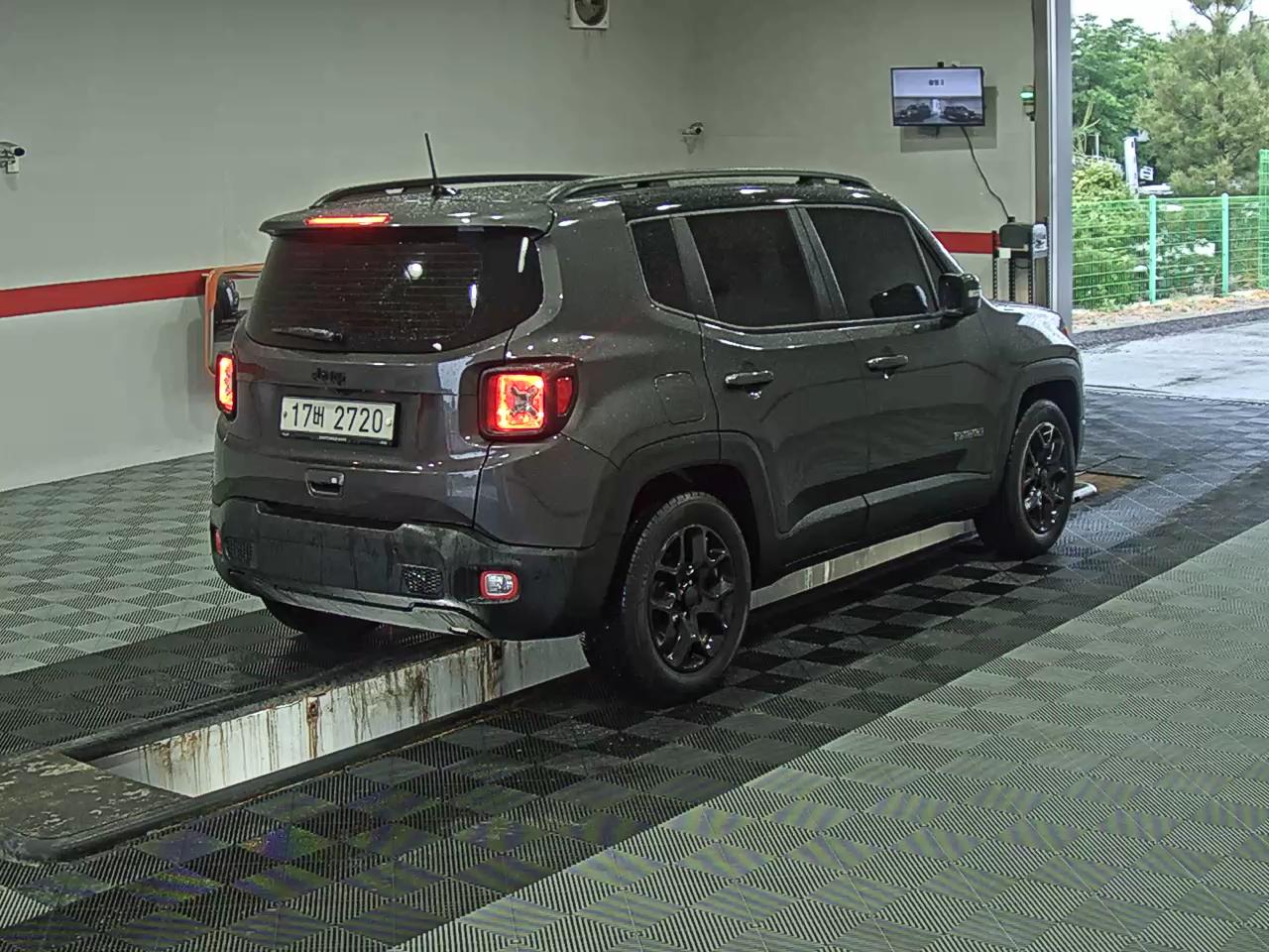 2018 - jeep renegade