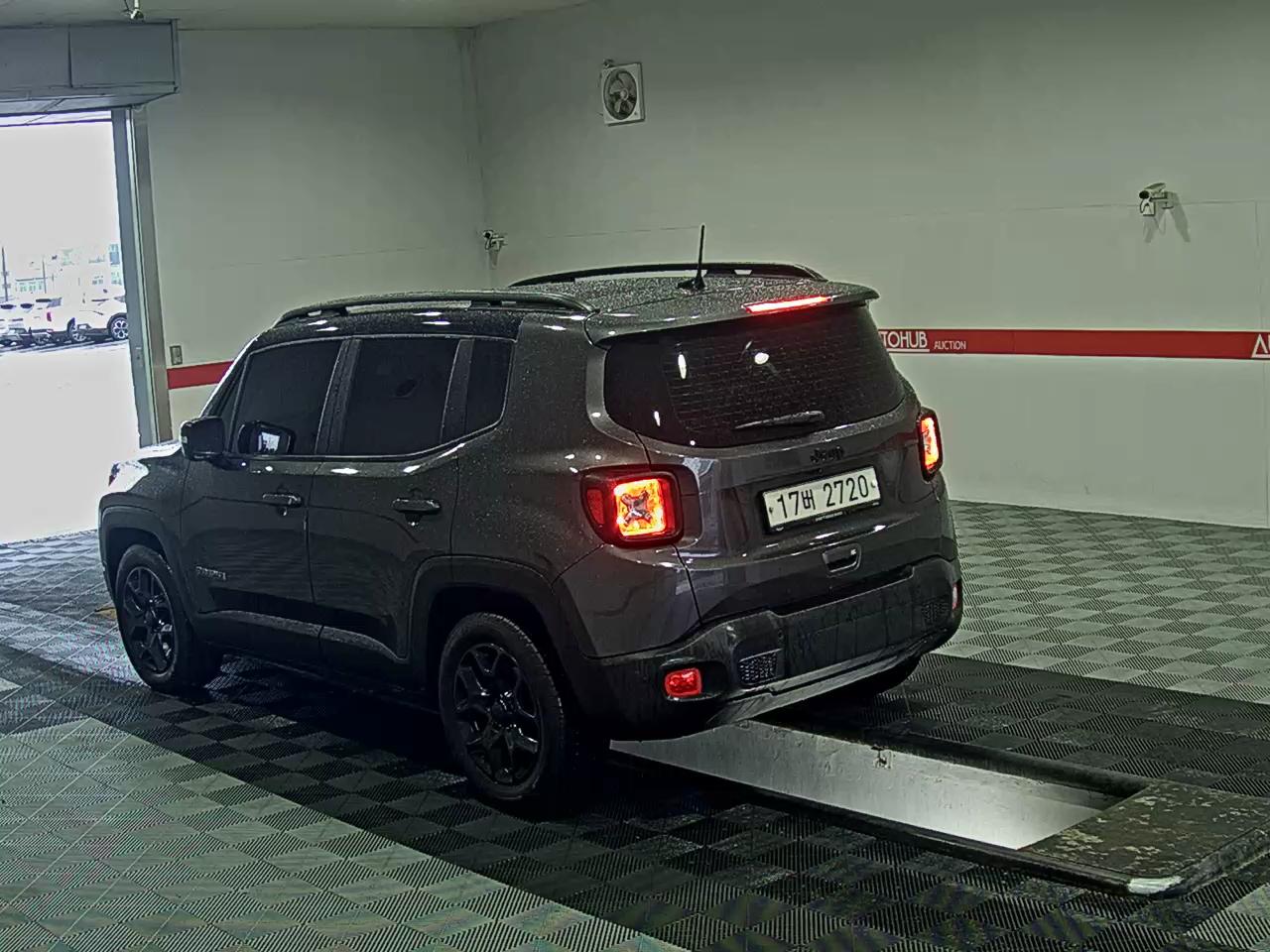 2018 - jeep renegade